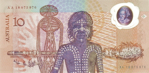 банкноты из пластика