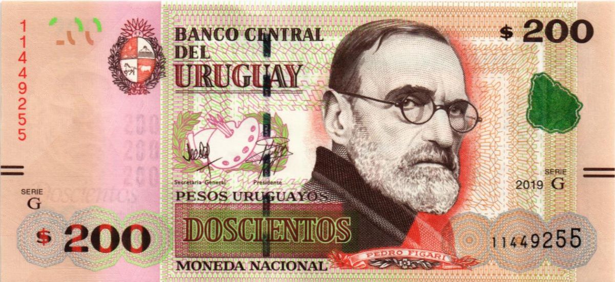 УРУГВАЙ 200 ПЕСО 1
