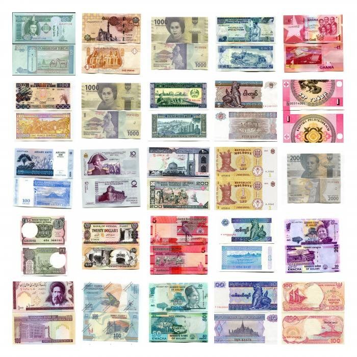 НАБОР 100 БАНКНОТ 3